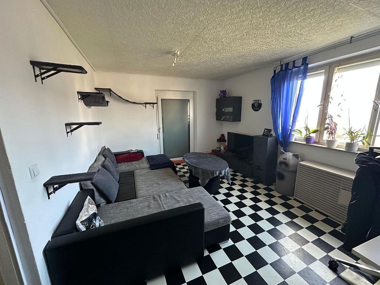 Prodej domu 177 m², pozemek 442 m², Stuttgart, Bádensko-Württembersko Prodej domu 177 m², pozemek 442 m², Stuttgart, Bádensko-Württembersko