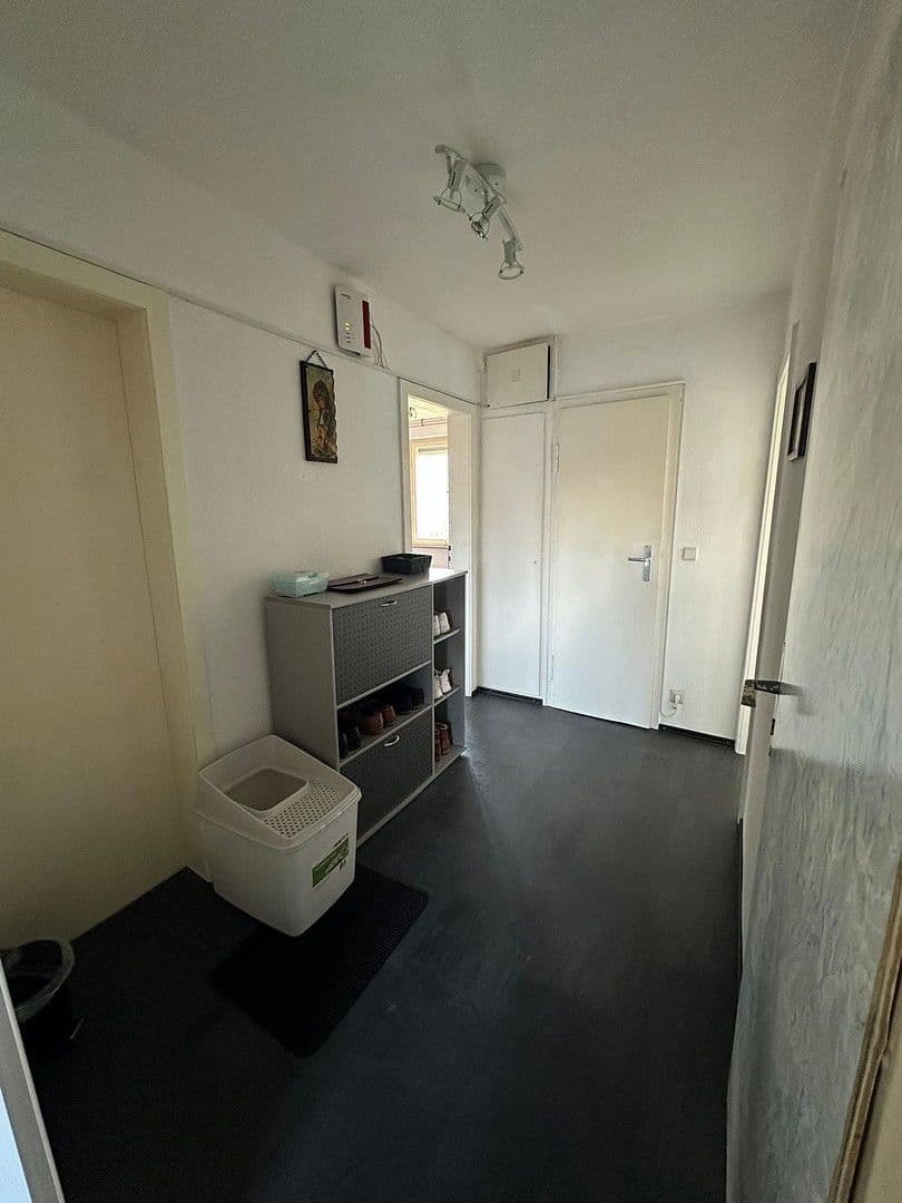 Prodej domu 177 m², pozemek 442 m², Stuttgart, Bádensko-Württembersko Prodej domu 177 m², pozemek 442 m², Stuttgart, Bádensko-Württembersko