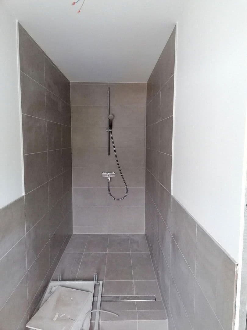 Pronájem bytu 4+1 130 m², Ludweilerstraße 20, Großrosseln, Země Sársko Pronájem bytu 4+1 130 m², Ludweilerstraße 20, Großrosseln, Země Sársko