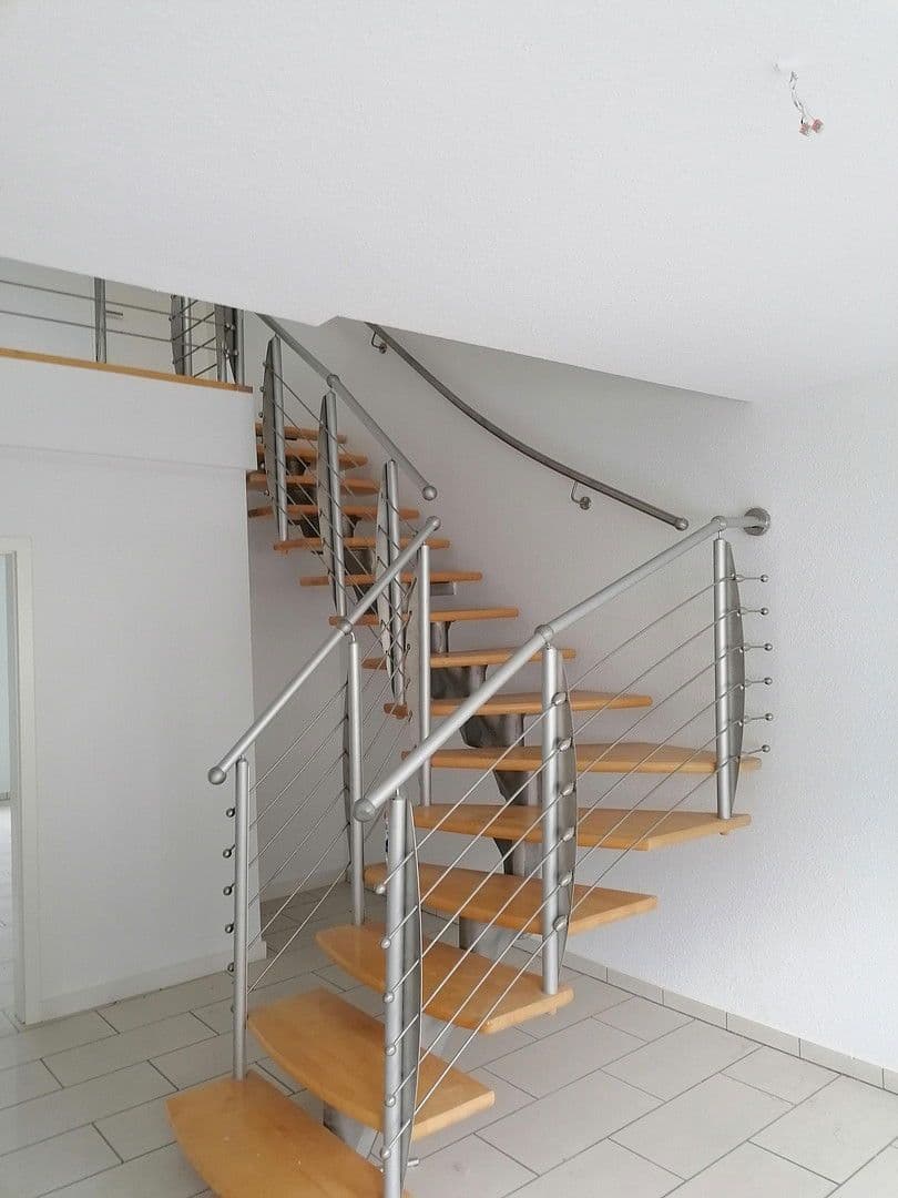 Pronájem bytu 4+1 130 m², Ludweilerstraße 20, Großrosseln, Země Sársko Pronájem bytu 4+1 130 m², Ludweilerstraße 20, Großrosseln, Země Sársko