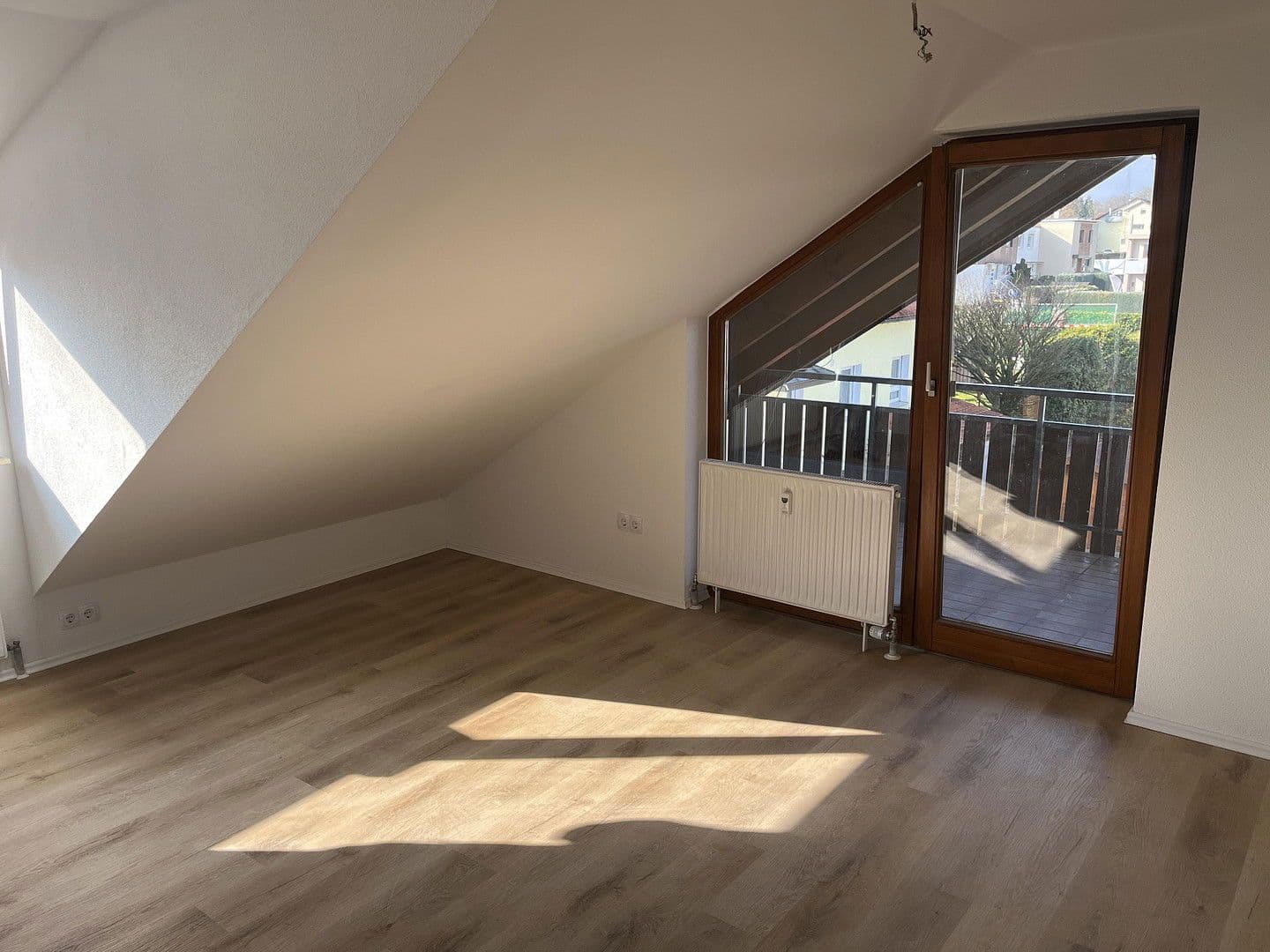 Prodej bytu 2+1 46 m², Kleiststraße 11, Oberstenfeld, Bádensko-Württembersko Prodej bytu 2+1 46 m², Kleiststraße 11, Oberstenfeld, Bádensko-Württembersko