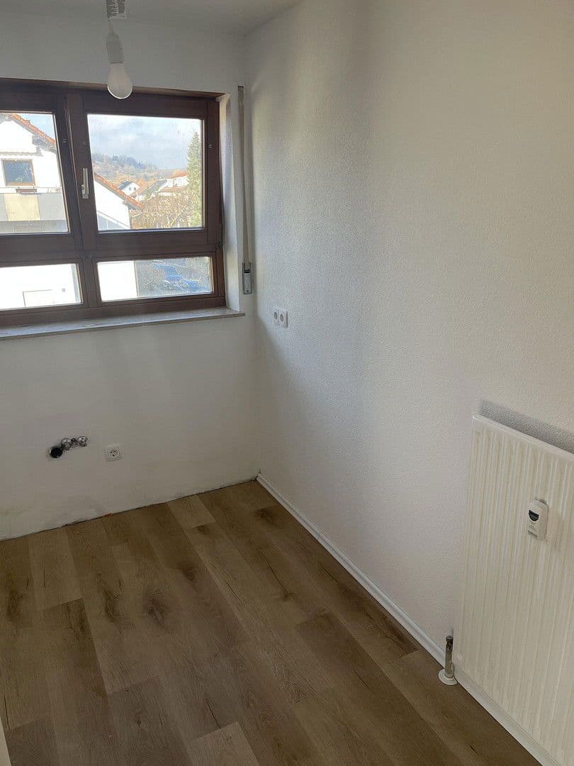 Prodej bytu 2+1 46 m², Kleiststraße 11, Oberstenfeld, Bádensko-Württembersko Prodej bytu 2+1 46 m², Kleiststraße 11, Oberstenfeld, Bádensko-Württembersko
