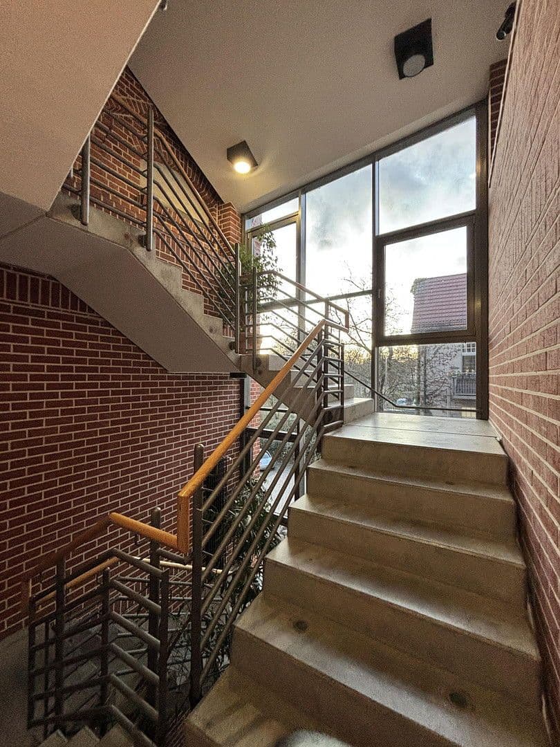 Pronájem bytu 6+1 172 m², Marienstr. 4, Nové Střelice, Mecklenburg-Vorpommern Pronájem bytu 6+1 172 m², Marienstr. 4, Nové Střelice, Mecklenburg-Vorpommern