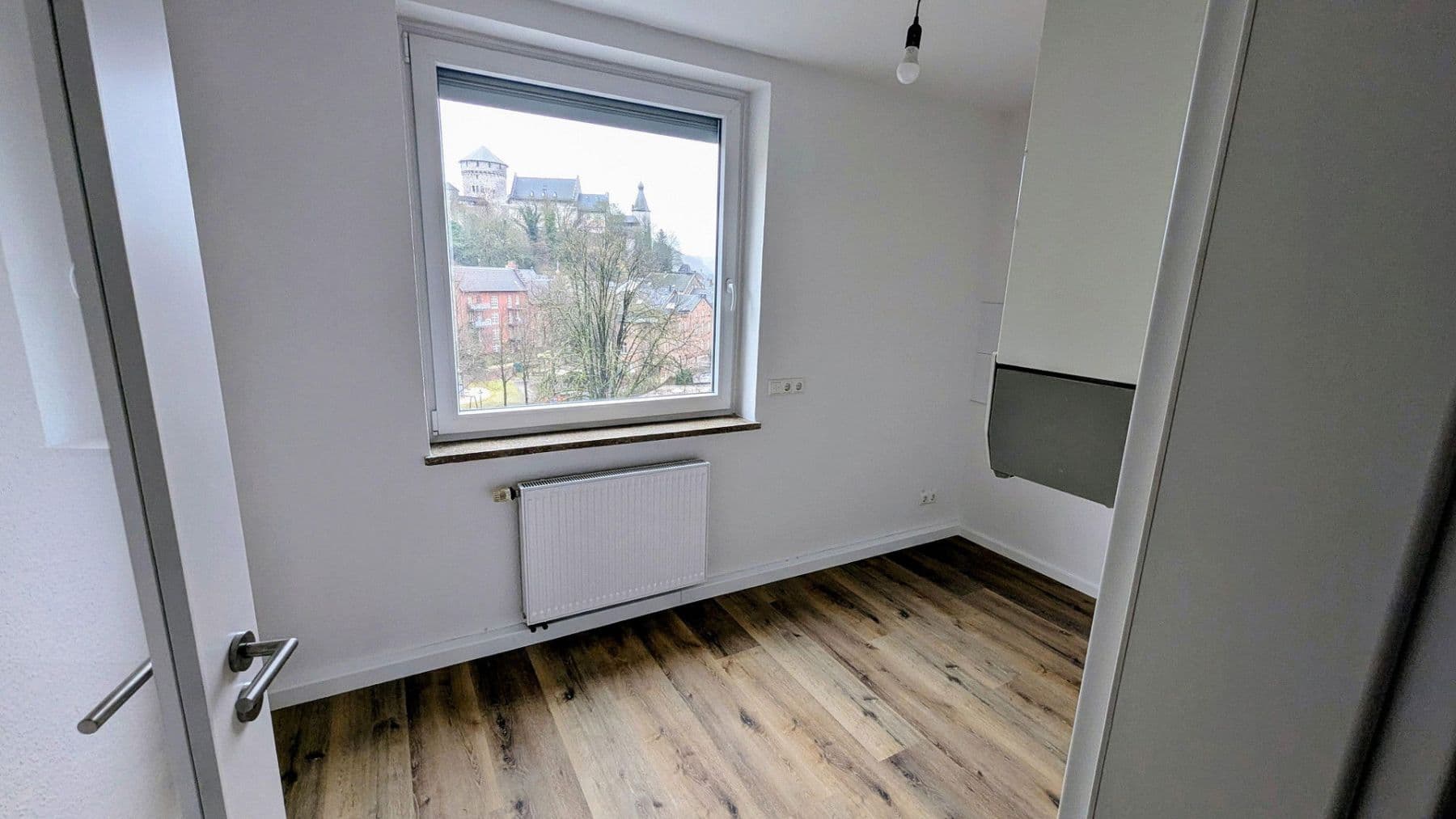 Pronájem bytu 3+1 65 m², Steinweg 76b, Stolberg, Severní Porýní-Vestfálsko Pronájem bytu 3+1 65 m², Steinweg 76b, Stolberg, Severní Porýní-Vestfálsko