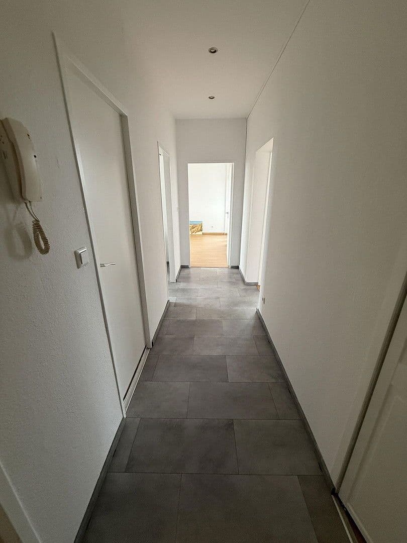Prodej bytu 2+1 61 m², Ermslebener Weg 4, Berlin, Berlín Prodej bytu 2+1 61 m², Ermslebener Weg 4, Berlin, Berlín