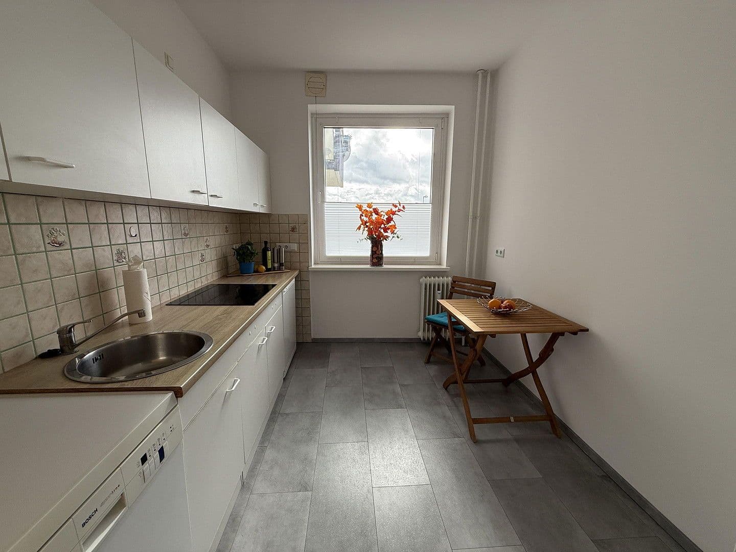 Prodej bytu 2+1 61 m², Ermslebener Weg 4, Berlin, Berlín Prodej bytu 2+1 61 m², Ermslebener Weg 4, Berlin, Berlín
