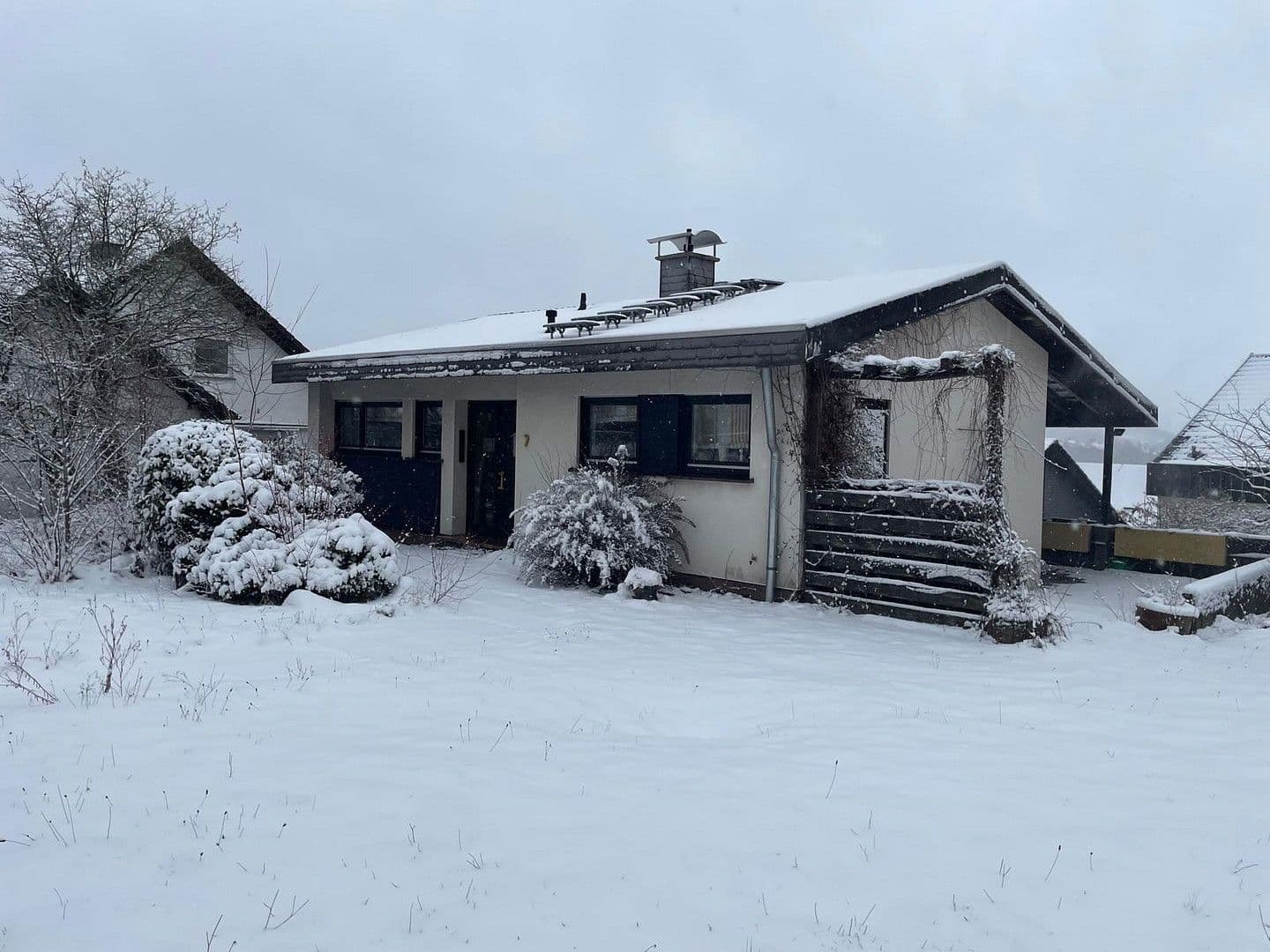 Prodej domu 150 m², pozemek 830 m², Neunkirchen, Severní Porýní-Vestfálsko Prodej domu 150 m², pozemek 830 m², Neunkirchen, Severní Porýní-Vestfálsko