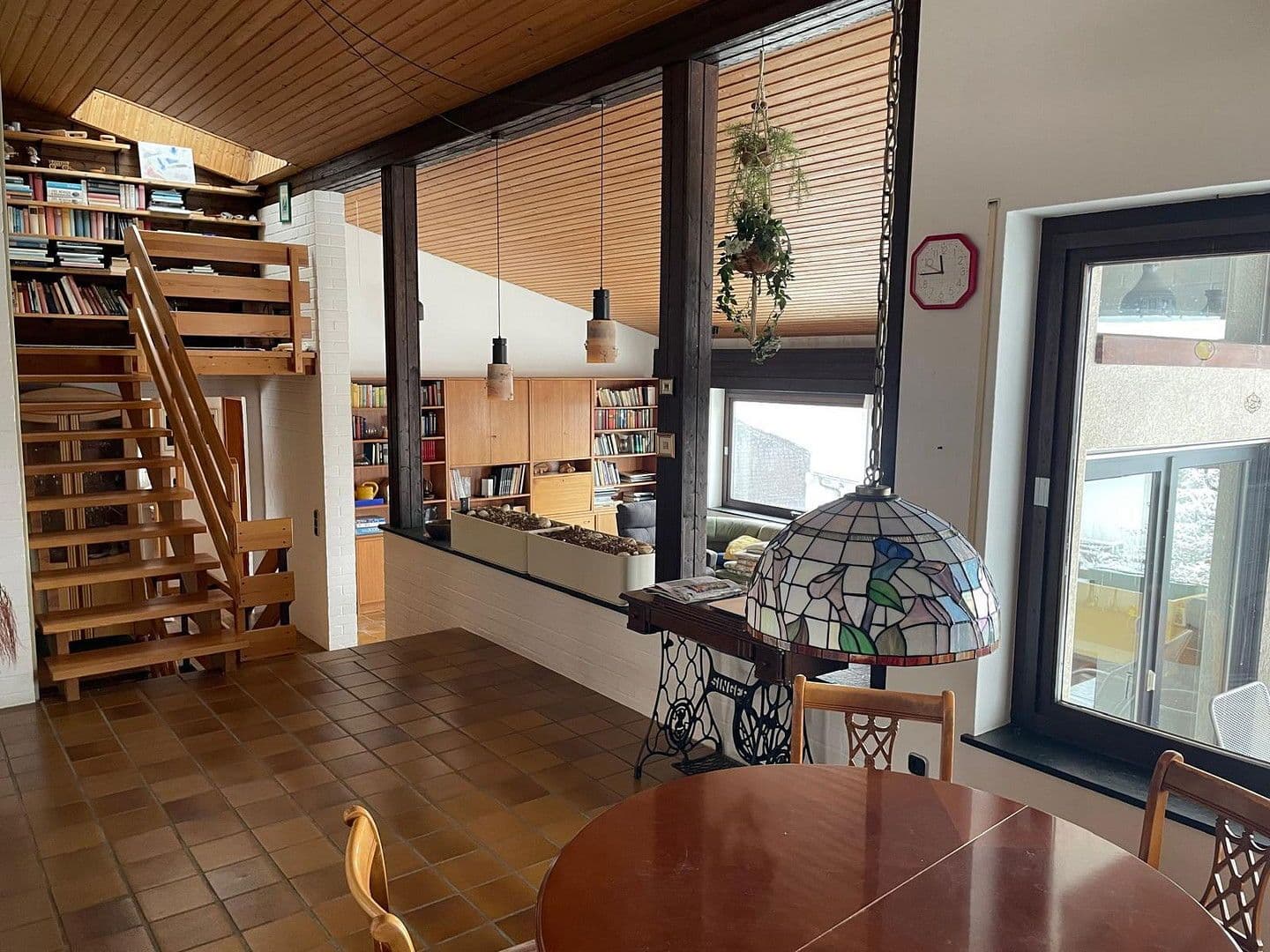 Prodej domu 150 m², pozemek 830 m², Neunkirchen, Severní Porýní-Vestfálsko Prodej domu 150 m², pozemek 830 m², Neunkirchen, Severní Porýní-Vestfálsko