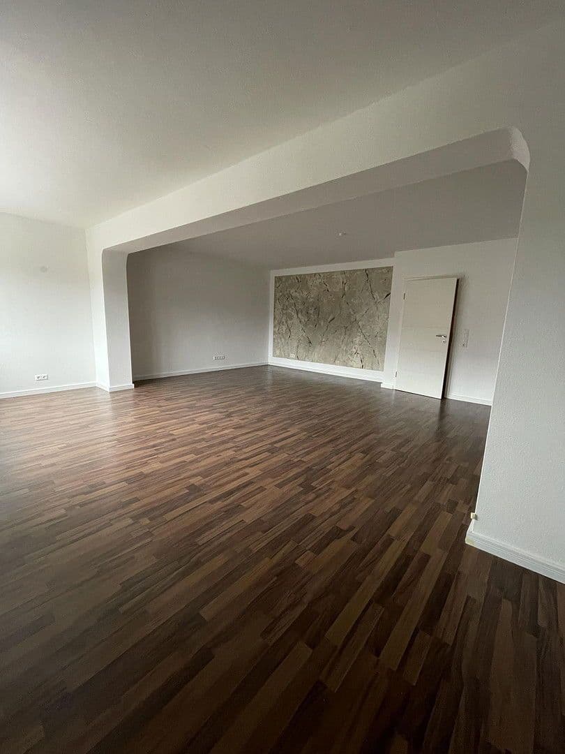 Pronájem bytu 4+1 120 m², Laufach, Bavorsko Pronájem bytu 4+1 120 m², Laufach, Bavorsko