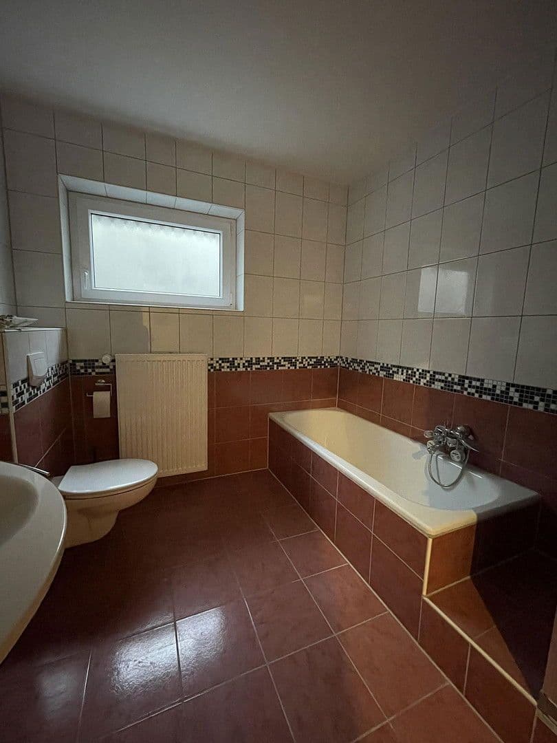 Pronájem bytu 4+1 120 m², Laufach, Bavorsko Pronájem bytu 4+1 120 m², Laufach, Bavorsko