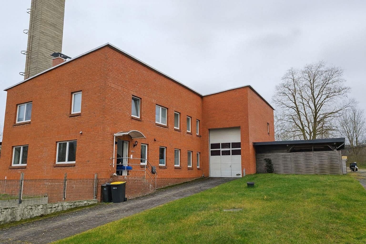 Prodej domu 245 m², pozemek 2.300 m², Greven, Mecklenburg-Vorpommern Prodej domu 245 m², pozemek 2.300 m², Greven, Mecklenburg-Vorpommern