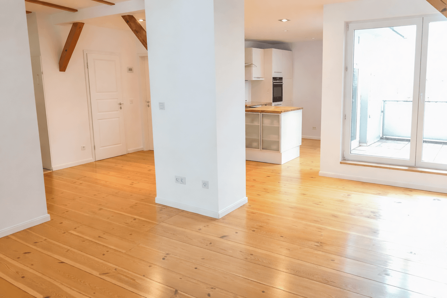 Prodej bytu 4+1 150 m², Berlin, Berlín Prodej bytu 4+1 150 m², Berlin, Berlín