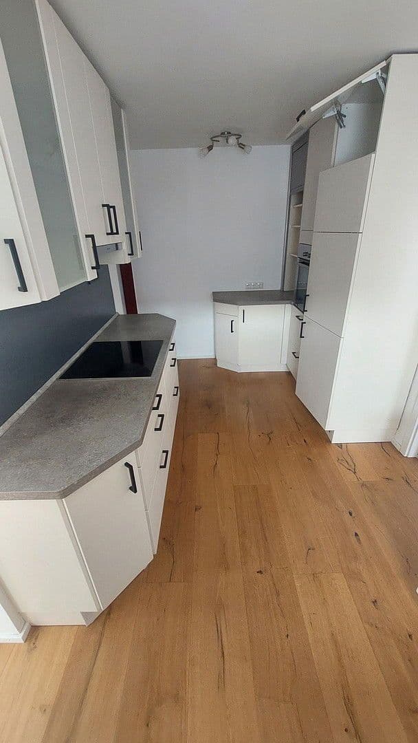 Pronájem domu 155 m², pozemek 737 m², Kirchdorf an der Iller, Bádensko-Württembersko Pronájem domu 155 m², pozemek 737 m², Kirchdorf an der Iller, Bádensko-Württembersko