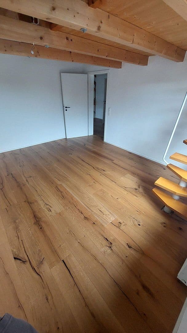 Pronájem domu 155 m², pozemek 737 m², Kirchdorf an der Iller, Bádensko-Württembersko Pronájem domu 155 m², pozemek 737 m², Kirchdorf an der Iller, Bádensko-Württembersko