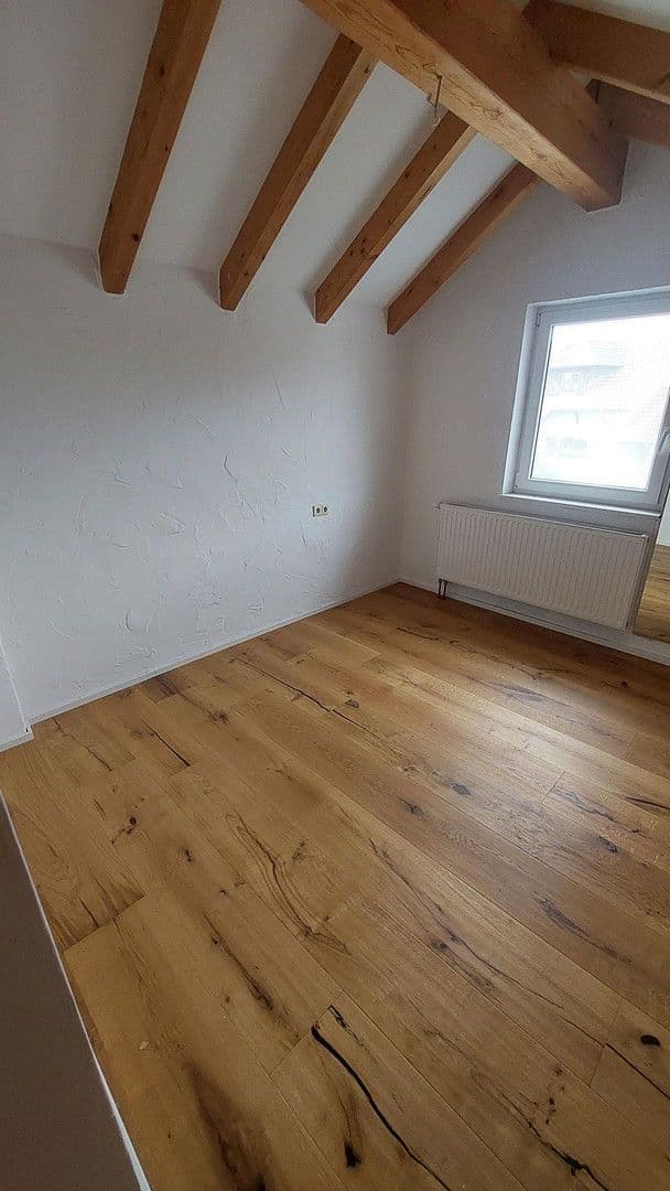 Pronájem domu 155 m², pozemek 737 m², Kirchdorf an der Iller, Bádensko-Württembersko Pronájem domu 155 m², pozemek 737 m², Kirchdorf an der Iller, Bádensko-Württembersko