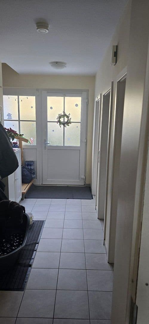 Prodej domu 130 m², pozemek 689 m², Bergen, Dolní Sasko Prodej domu 130 m², pozemek 689 m², Bergen, Dolní Sasko