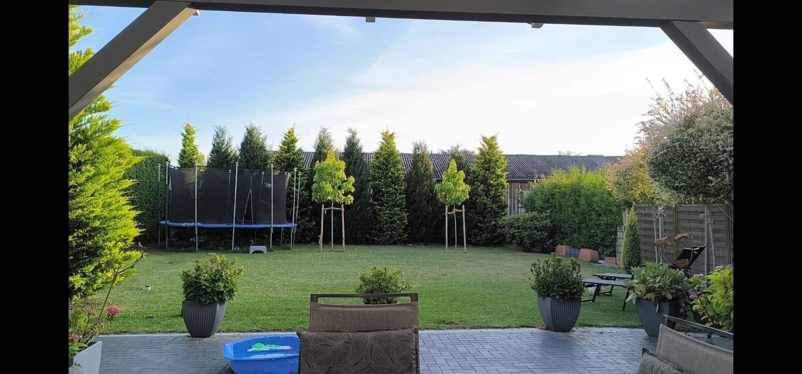 Prodej domu 130 m², pozemek 689 m², Bergen, Dolní Sasko Prodej domu 130 m², pozemek 689 m², Bergen, Dolní Sasko