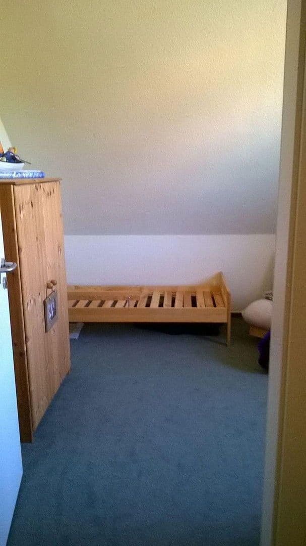 Prodej domu 130 m², pozemek 689 m², Bergen, Dolní Sasko Prodej domu 130 m², pozemek 689 m², Bergen, Dolní Sasko