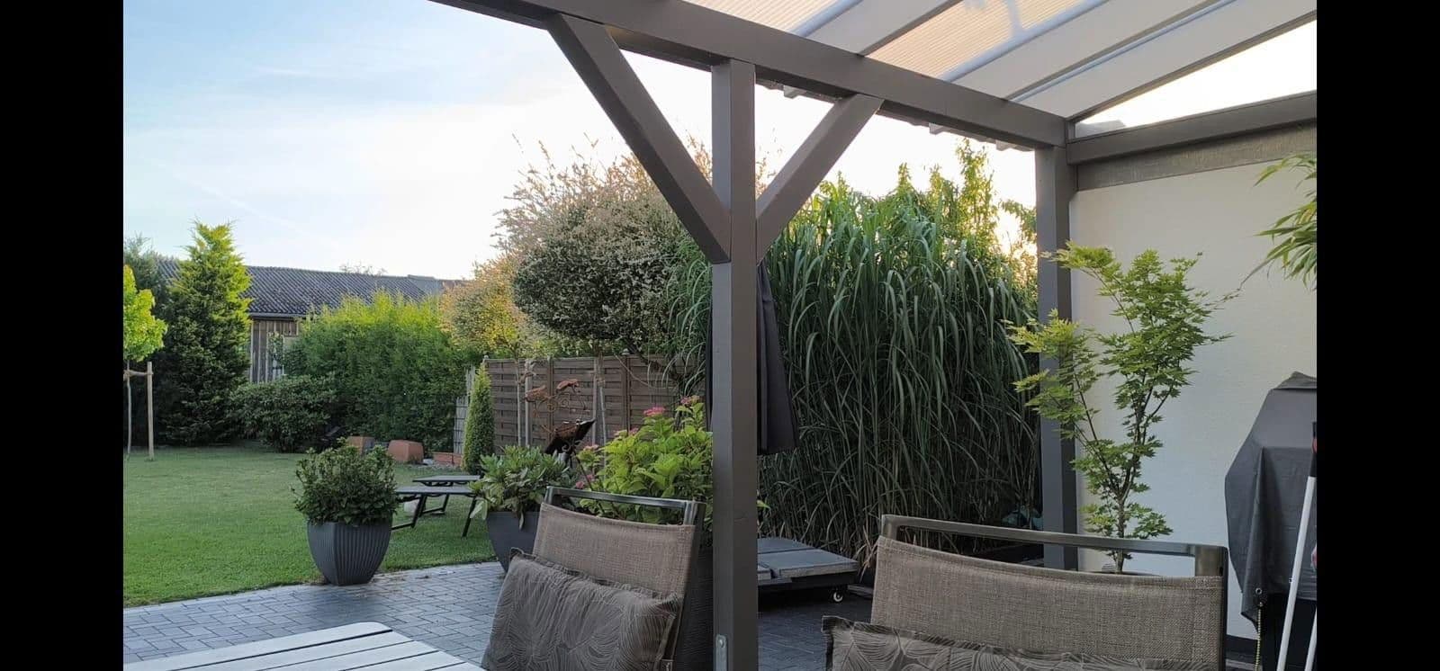 Prodej domu 130 m², pozemek 689 m², Bergen, Dolní Sasko Prodej domu 130 m², pozemek 689 m², Bergen, Dolní Sasko