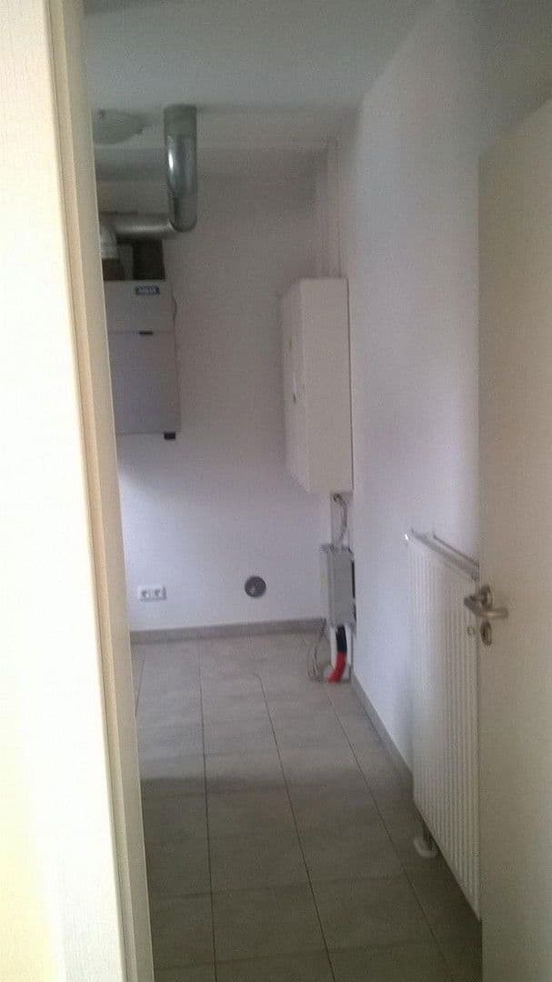 Prodej domu 130 m², pozemek 689 m², Bergen, Dolní Sasko Prodej domu 130 m², pozemek 689 m², Bergen, Dolní Sasko