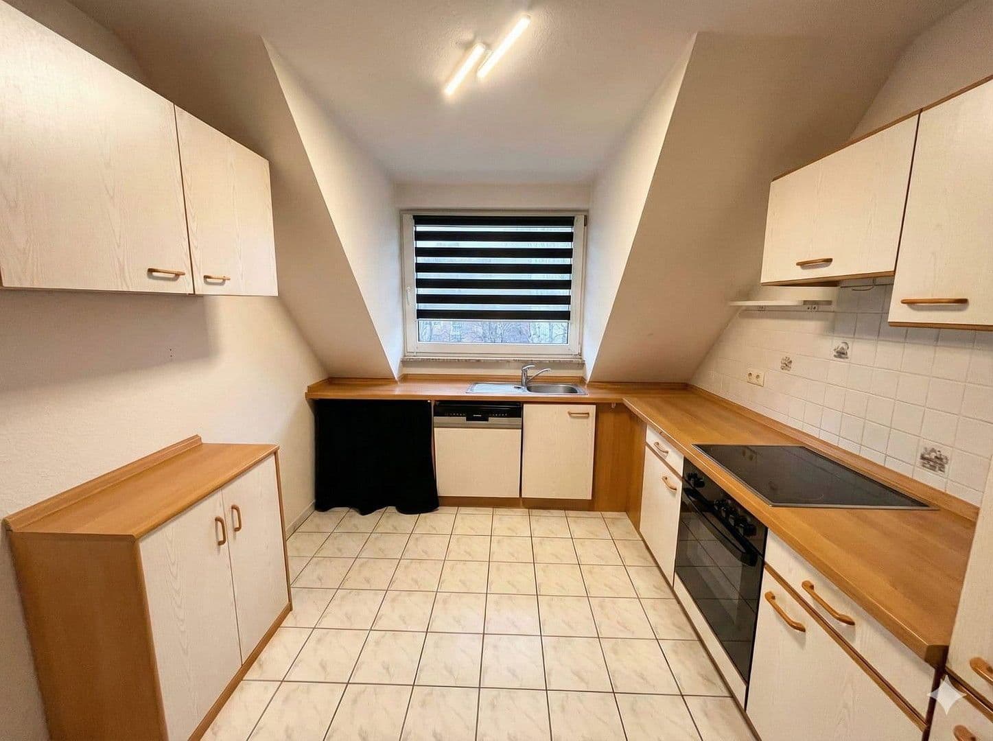 Prodej bytu 3+1 71 m², Neumünster, Šlesvicko-Holštýnsko Prodej bytu 3+1 71 m², Neumünster, Šlesvicko-Holštýnsko