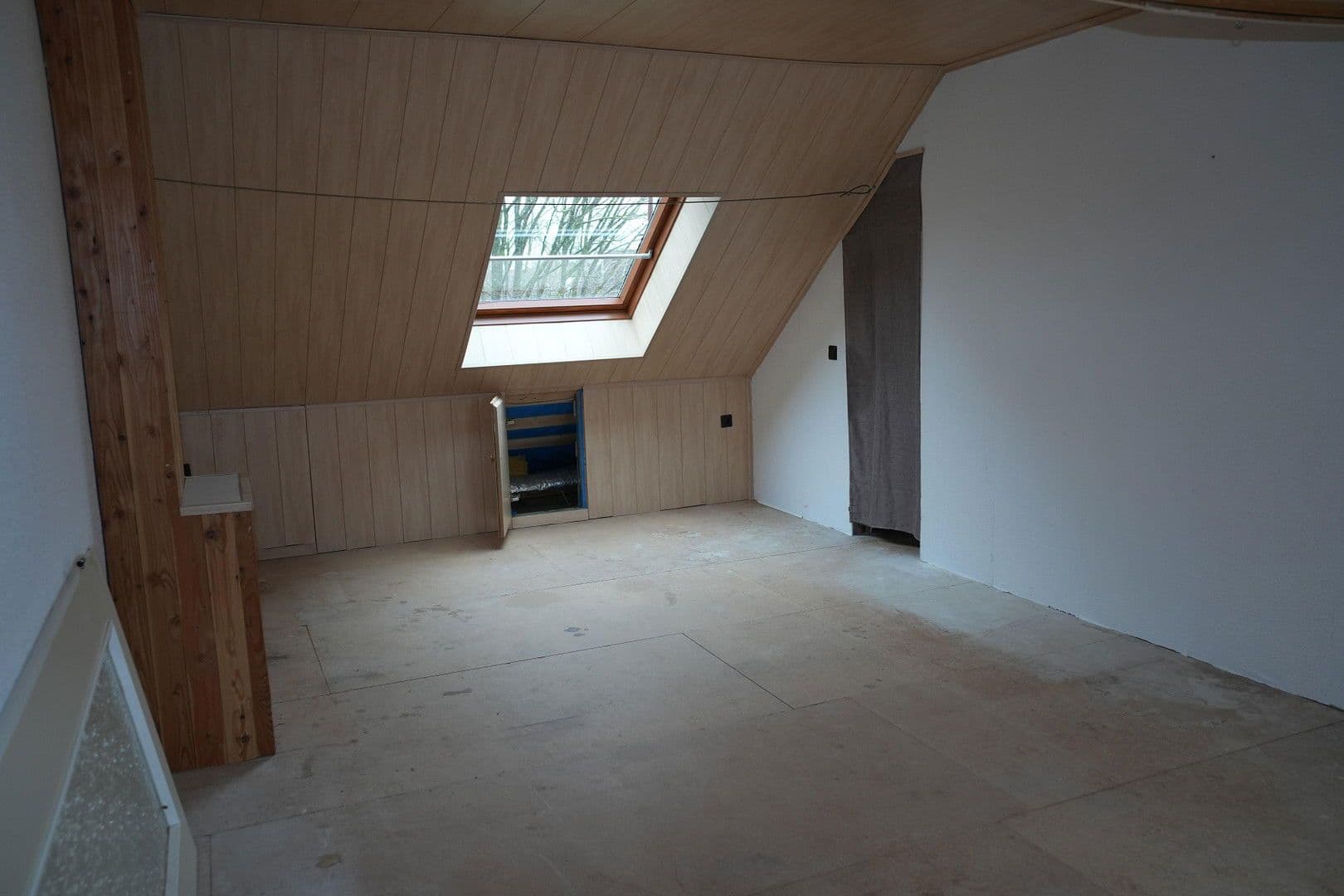 Prodej domu 115 m², pozemek 150 m², Friedrich-Engels-Straße, Bremen, Bremen Prodej domu 115 m², pozemek 150 m², Friedrich-Engels-Straße, Bremen, Bremen