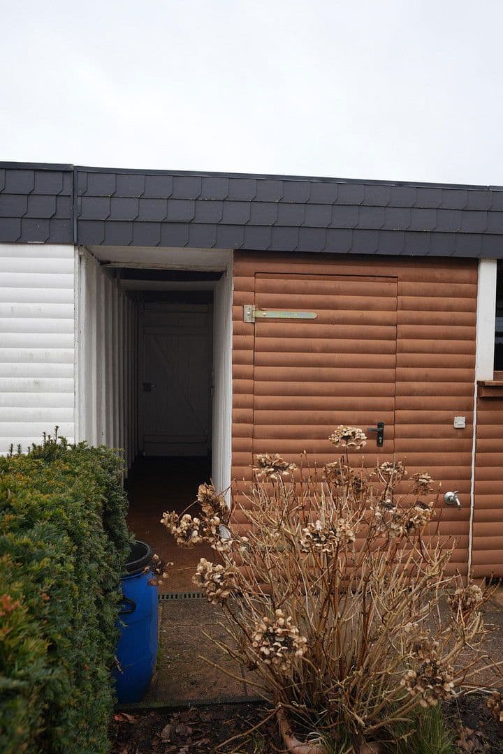 Prodej domu 115 m², pozemek 150 m², Friedrich-Engels-Straße, Bremen, Bremen Prodej domu 115 m², pozemek 150 m², Friedrich-Engels-Straße, Bremen, Bremen