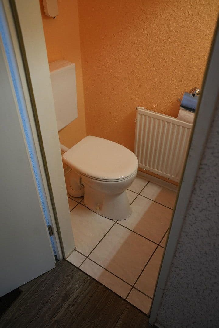 Prodej domu 115 m², pozemek 150 m², Friedrich-Engels-Straße, Bremen, Bremen Prodej domu 115 m², pozemek 150 m², Friedrich-Engels-Straße, Bremen, Bremen