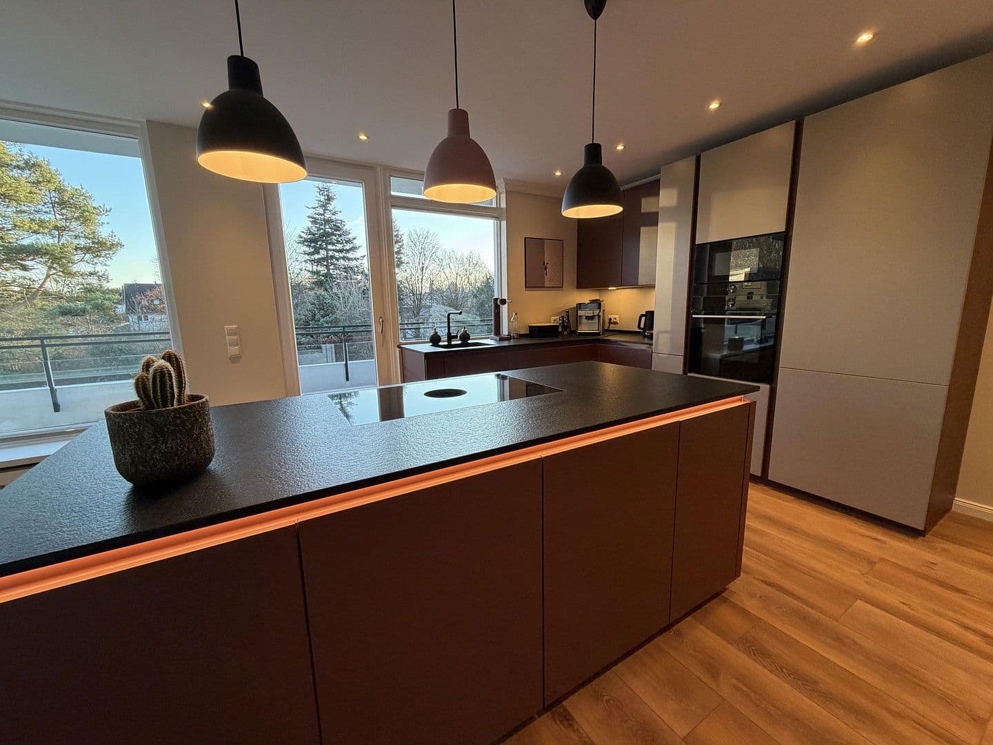 Prodej bytu 6+1 170 m², Walderseestraße 41, Hamburg, Hamburg Prodej bytu 6+1 170 m², Walderseestraße 41, Hamburg, Hamburg