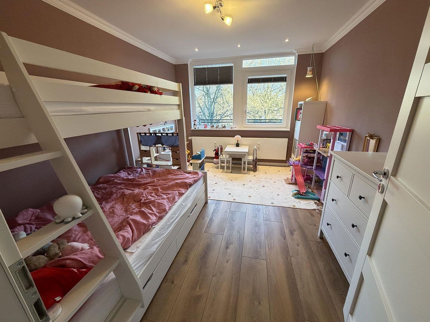 Prodej bytu 6+1 170 m², Walderseestraße 41, Hamburg, Hamburg Prodej bytu 6+1 170 m², Walderseestraße 41, Hamburg, Hamburg