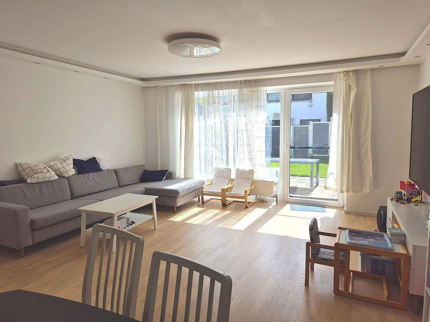 Pronájem domu 114 m², pozemek 160 m², Hans-Scharoun-Weg 7c, Norderstedt, Šlesvicko-Holštýnsko Pronájem domu 114 m², pozemek 160 m², Hans-Scharoun-Weg 7c, Norderstedt, Šlesvicko-Holštýnsko