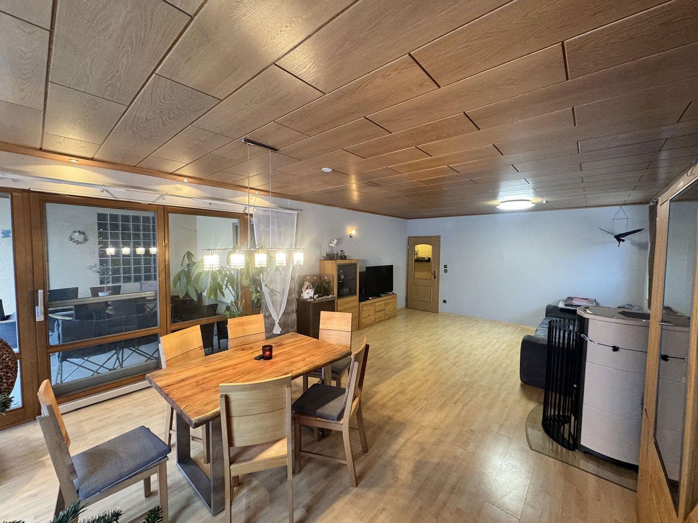 Prodej domu 131 m², pozemek 672 m², Neukirchen bei Sulzbach-Rosenberg, Bavorsko Prodej domu 131 m², pozemek 672 m², Neukirchen bei Sulzbach-Rosenberg, Bavorsko