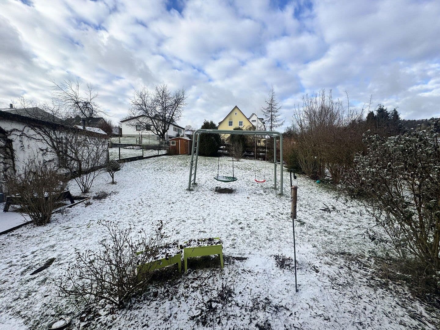 Prodej domu 131 m², pozemek 672 m², Neukirchen bei Sulzbach-Rosenberg, Bavorsko Prodej domu 131 m², pozemek 672 m², Neukirchen bei Sulzbach-Rosenberg, Bavorsko