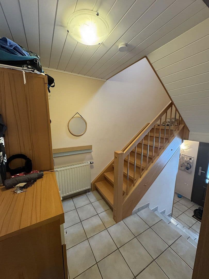 Prodej domu 131 m², pozemek 672 m², Neukirchen bei Sulzbach-Rosenberg, Bavorsko Prodej domu 131 m², pozemek 672 m², Neukirchen bei Sulzbach-Rosenberg, Bavorsko