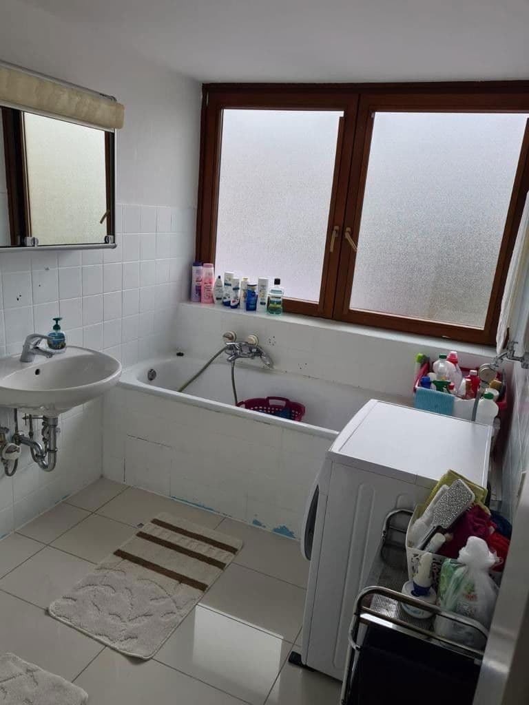 Pronájem bytu 3+1 89 m², Wurmbergerstraße 84, Pforzheim, Bádensko-Württembersko Pronájem bytu 3+1 89 m², Wurmbergerstraße 84, Pforzheim, Bádensko-Württembersko