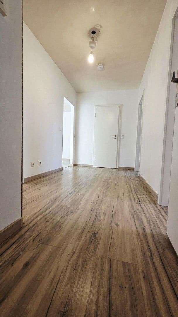 Prodej bytu 3+1 70 m², Frankenthal, Porýní-Falc Prodej bytu 3+1 70 m², Frankenthal, Porýní-Falc