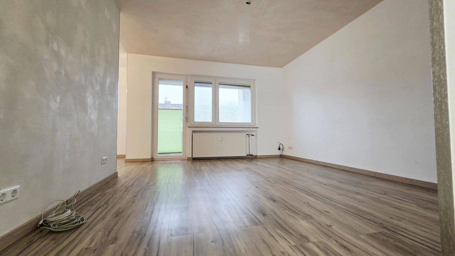 Prodej bytu 3+1 70 m², Frankenthal, Porýní-Falc Prodej bytu 3+1 70 m², Frankenthal, Porýní-Falc