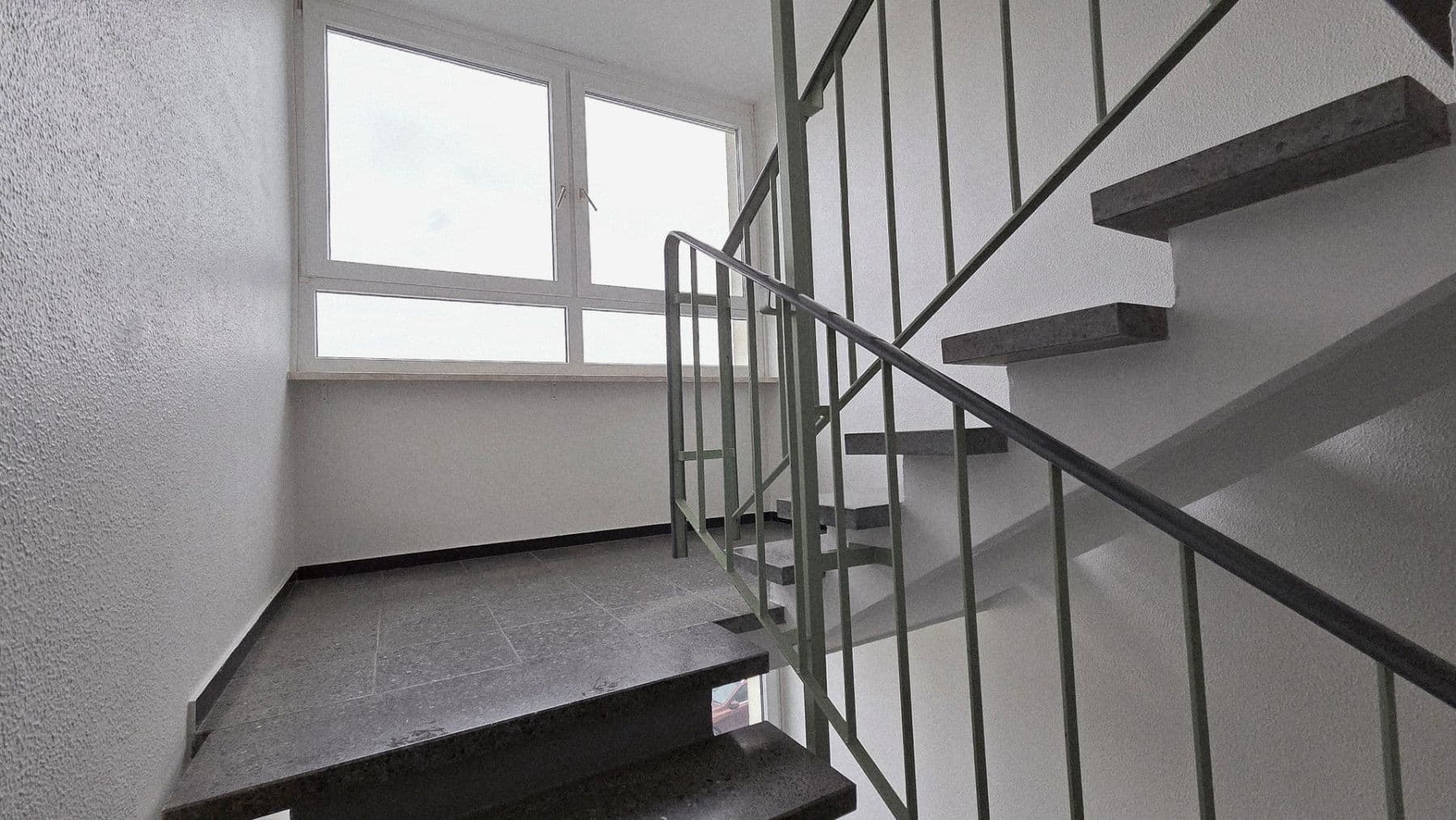 Prodej bytu 3+1 70 m², Frankenthal, Porýní-Falc Prodej bytu 3+1 70 m², Frankenthal, Porýní-Falc