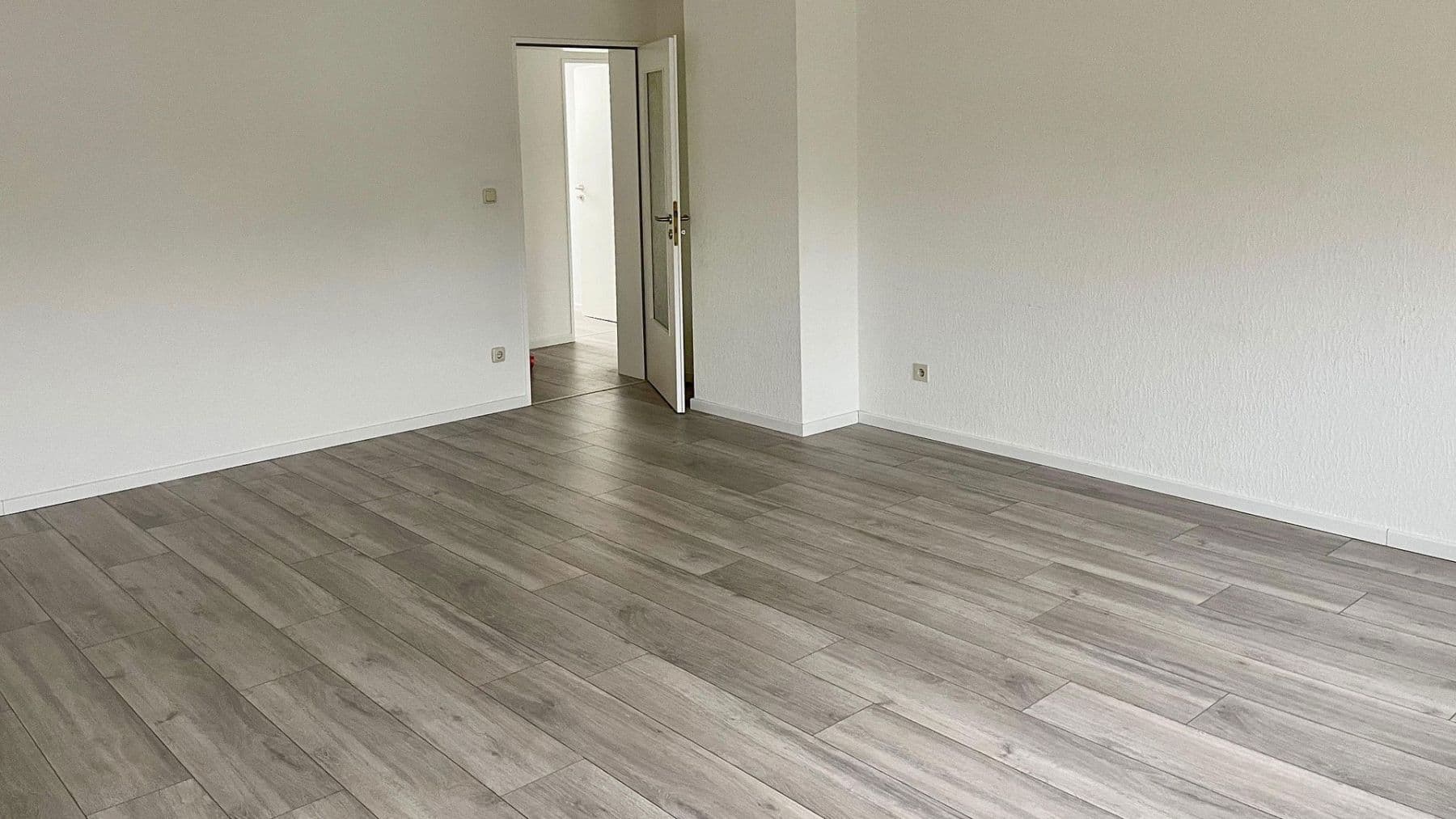Pronájem bytu 3+1 77 m², Hubertusweg 3, Paderborn, Severní Porýní-Vestfálsko Pronájem bytu 3+1 77 m², Hubertusweg 3, Paderborn, Severní Porýní-Vestfálsko