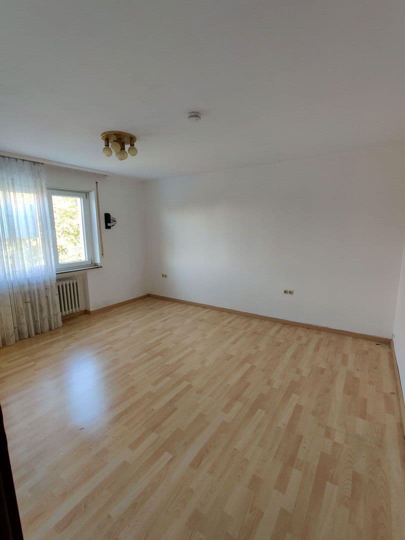 Pronájem bytu 2+1 60 m², Sindelfingen, Bádensko-Württembersko Pronájem bytu 2+1 60 m², Sindelfingen, Bádensko-Württembersko