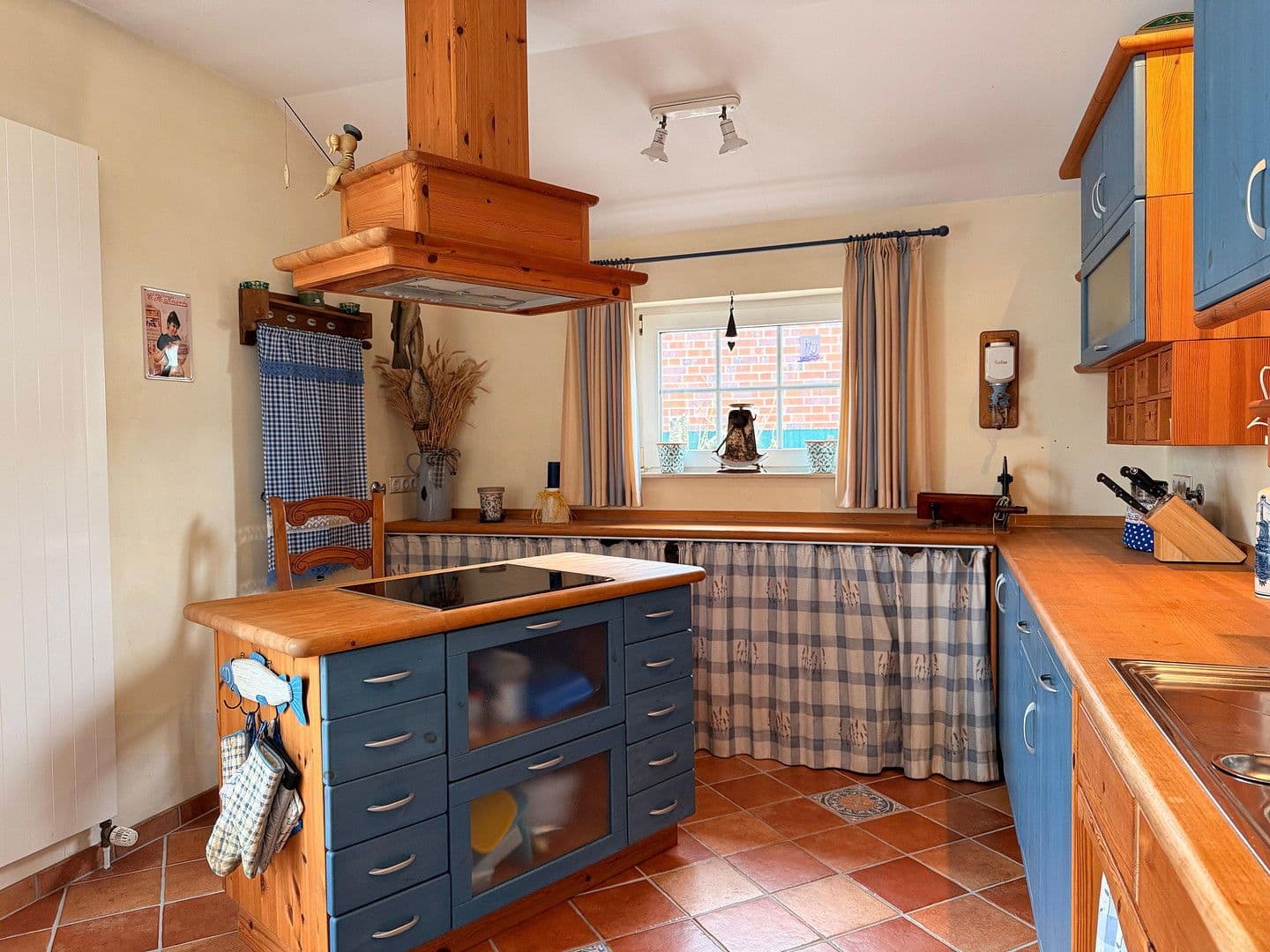 Prodej domu 120 m², pozemek 650 m², Ant Hellinghus 11, Krummhörn, Dolní Sasko Prodej domu 120 m², pozemek 650 m², Ant Hellinghus 11, Krummhörn, Dolní Sasko