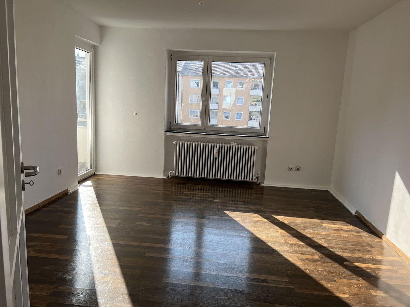 Prodej bytu 3+1 64 m², München, Bavorsko Prodej bytu 3+1 64 m², München, Bavorsko