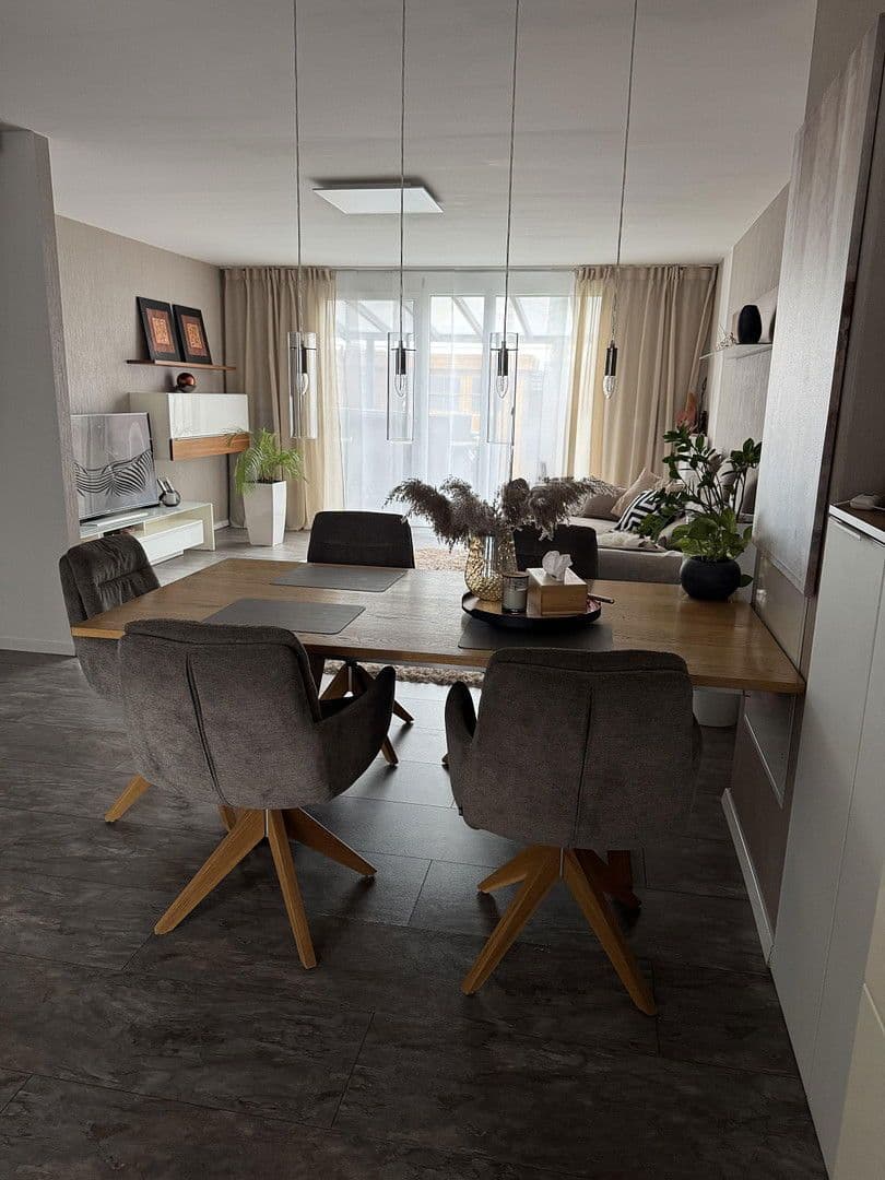 Prodej domu 141 m², pozemek 256 m², Worms-Herrnsheim, Porýní-Falc Prodej domu 141 m², pozemek 256 m², Worms-Herrnsheim, Porýní-Falc