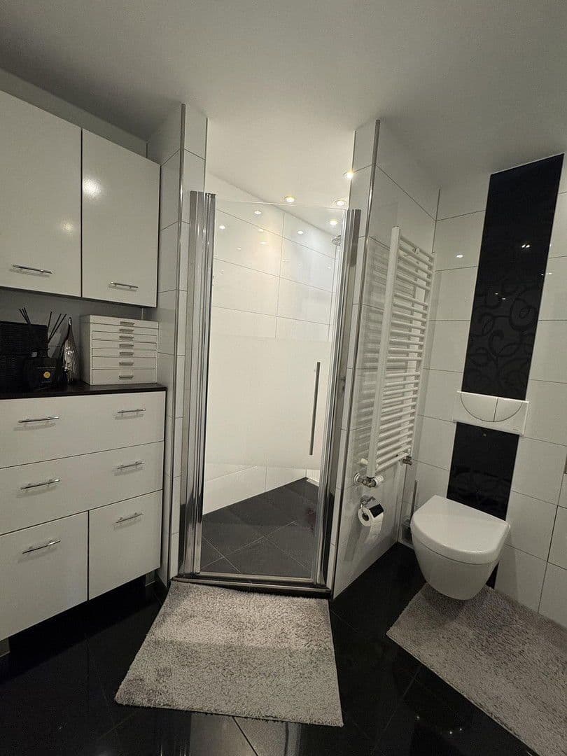 Prodej domu 141 m², pozemek 256 m², Worms-Herrnsheim, Porýní-Falc Prodej domu 141 m², pozemek 256 m², Worms-Herrnsheim, Porýní-Falc