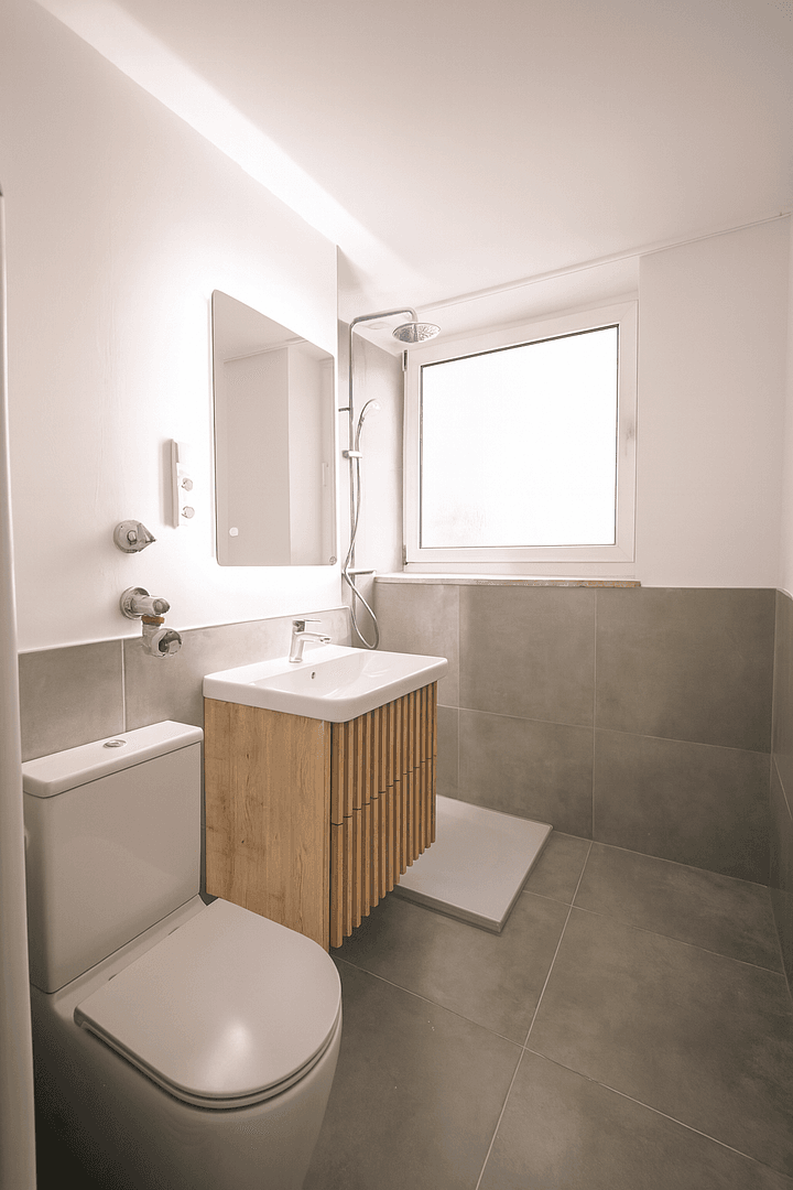 Prodej bytu 3+1 70 m², Schmorellstraße 14, Unterhaching, Bavorsko Prodej bytu 3+1 70 m², Schmorellstraße 14, Unterhaching, Bavorsko