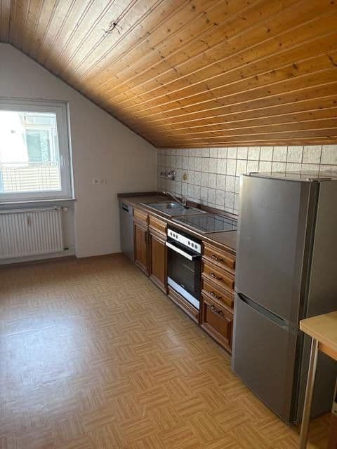 Pronájem bytu 3+1 75 m², Mannheim, Bádensko-Württembersko Pronájem bytu 3+1 75 m², Mannheim, Bádensko-Württembersko