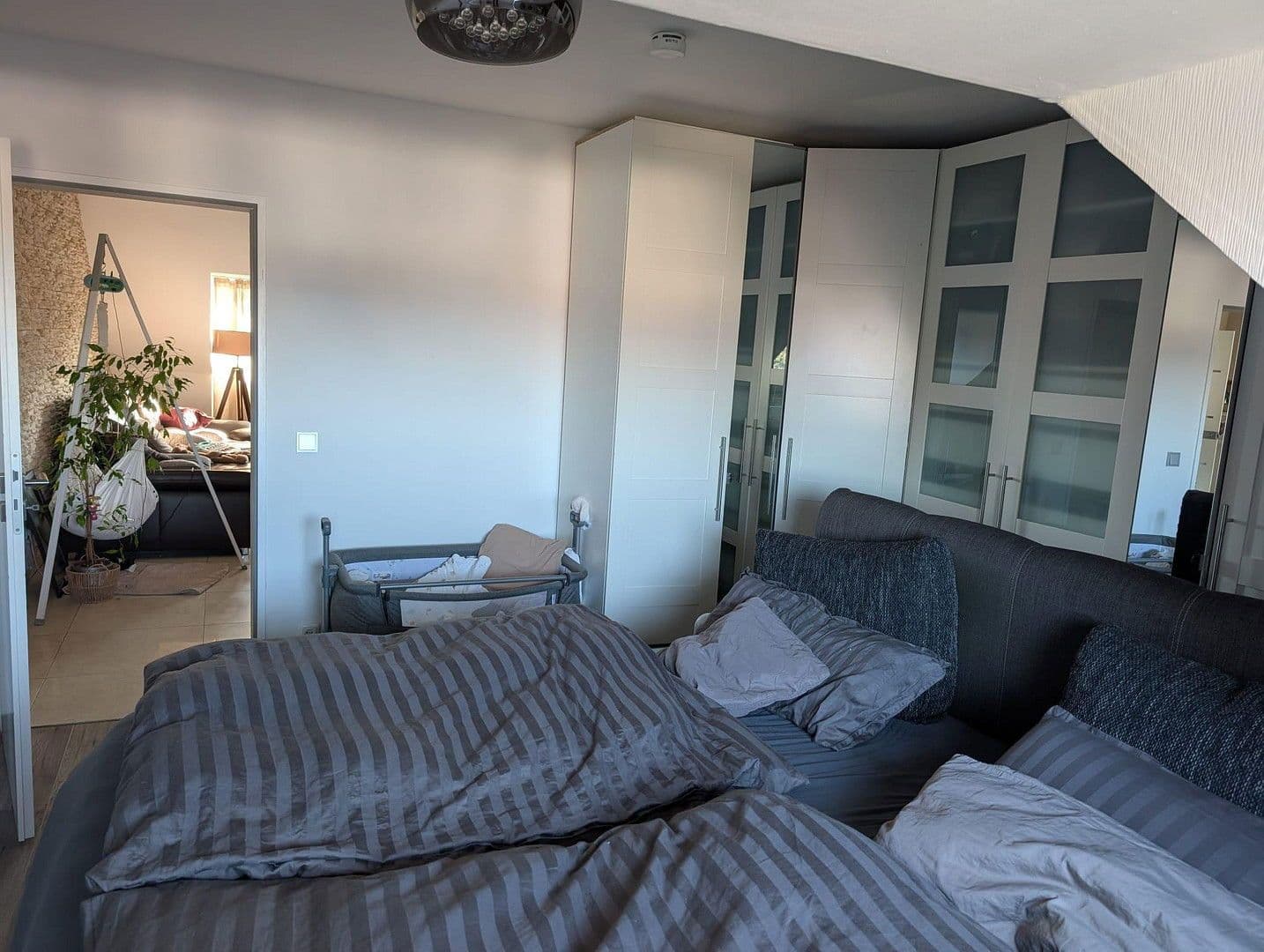 Prodej bytu 4+1 98 m², Essen, Severní Porýní-Vestfálsko Prodej bytu 4+1 98 m², Essen, Severní Porýní-Vestfálsko