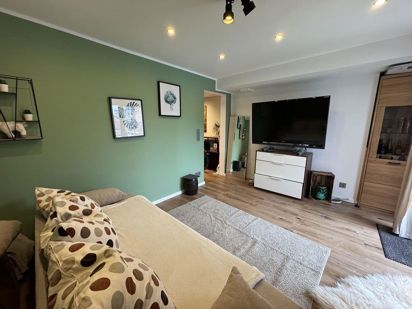 Prodej bytu 4+1 98 m², Essen, Severní Porýní-Vestfálsko Prodej bytu 4+1 98 m², Essen, Severní Porýní-Vestfálsko