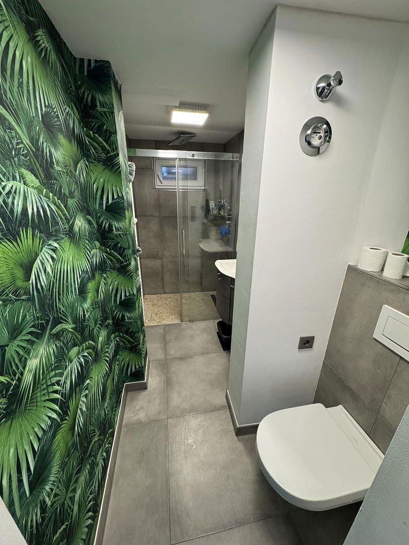 Prodej bytu 4+1 98 m², Essen, Severní Porýní-Vestfálsko Prodej bytu 4+1 98 m², Essen, Severní Porýní-Vestfálsko