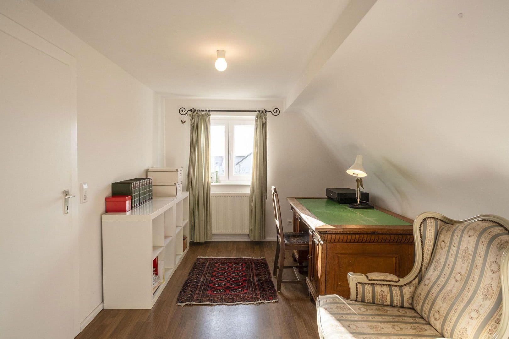 Pronájem domu 130 m², pozemek 446 m², Maikammer, Porýní-Falc Pronájem domu 130 m², pozemek 446 m², Maikammer, Porýní-Falc